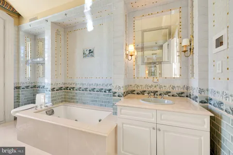 $24,900,000 | 11900 River Road, Potomac, MD 20854