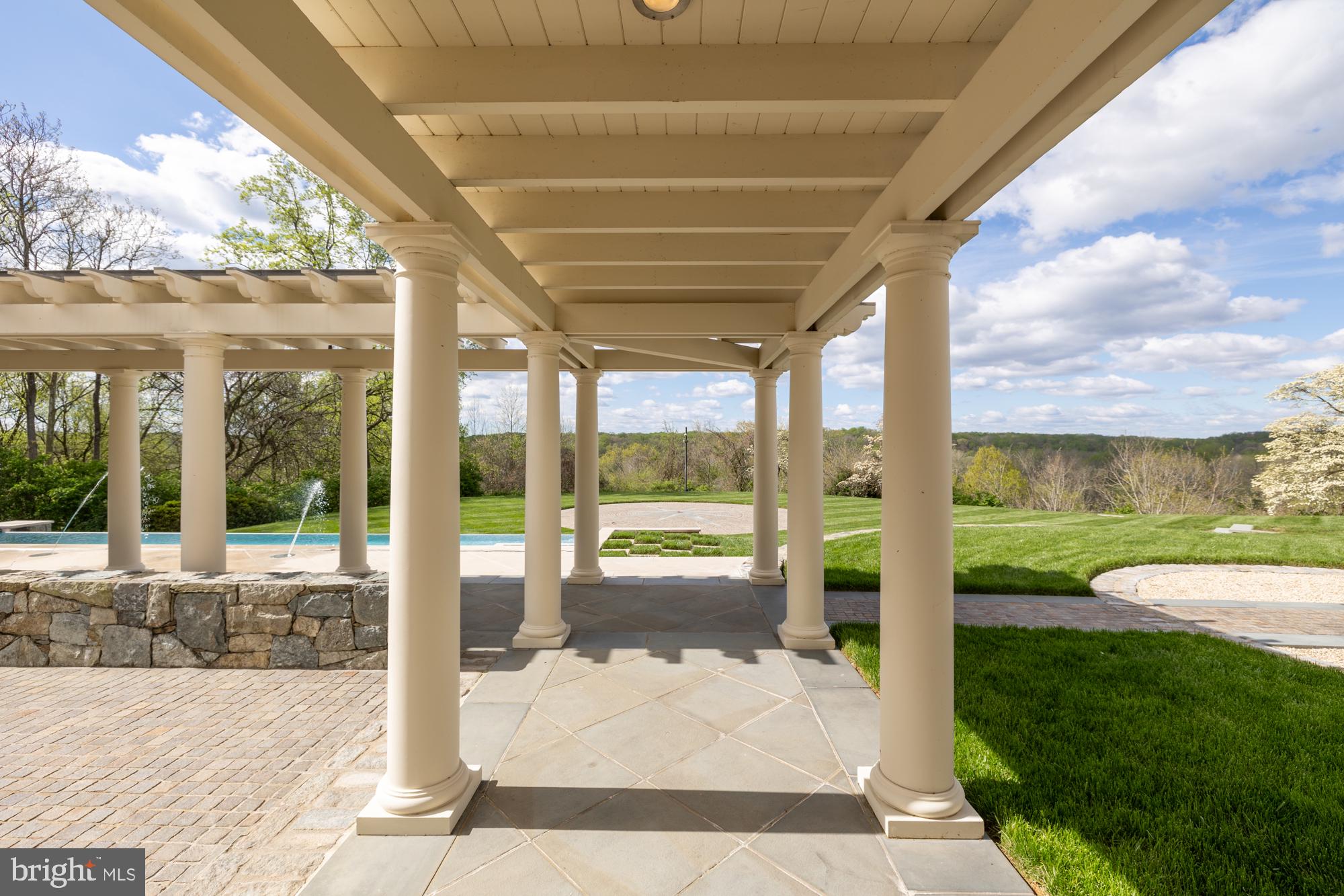 11900 River Road Potomac, MD 20854 - Photo 8 of 108