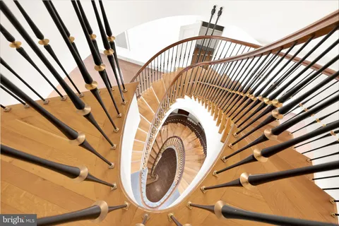 $24,900,000 | 11900 River Road, Potomac, MD 20854