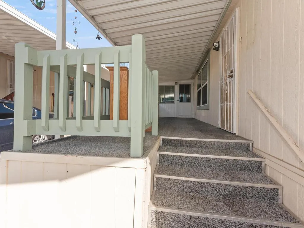 9500 Harritt Road, Unit 31 Lakeside, CA 92040 - Photo 4 of 33 a view of entryway