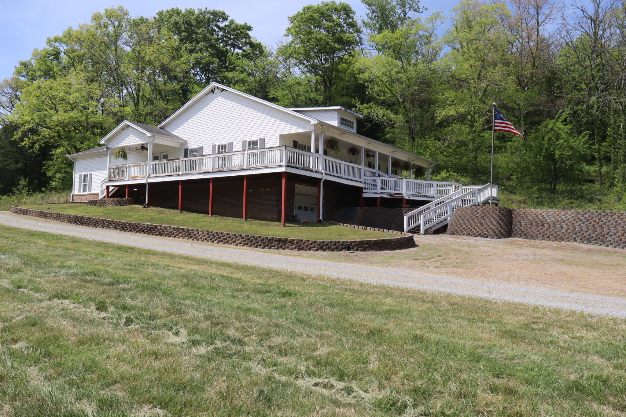 341 Pumpkin Hollow Road Liberty, TN 37095 - Photo 4 of 59