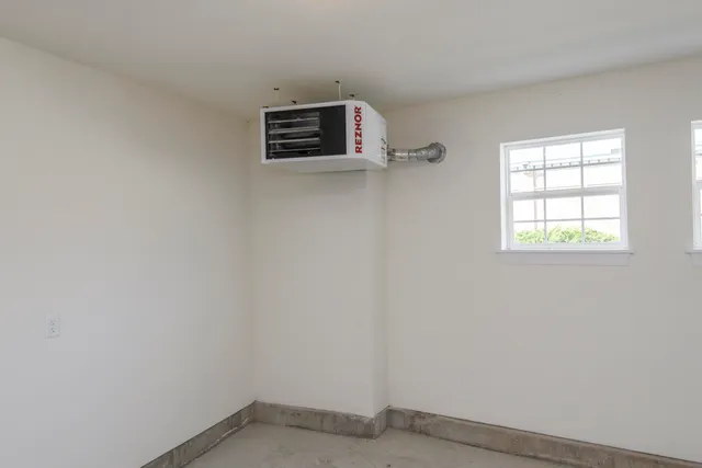 $2,600 | 206 Grand Avenue, Unit 1, Mukwonago, WI 53149