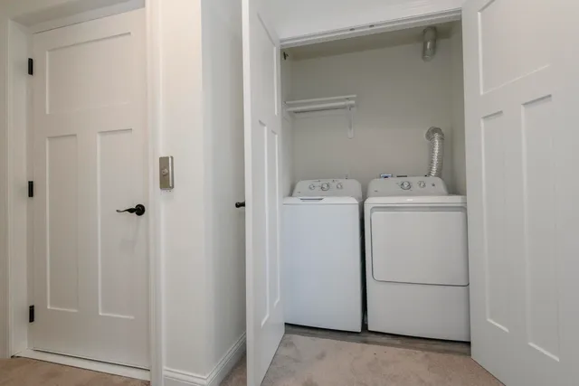 $2,600 | 206 Grand Avenue, Unit 1, Mukwonago, WI 53149