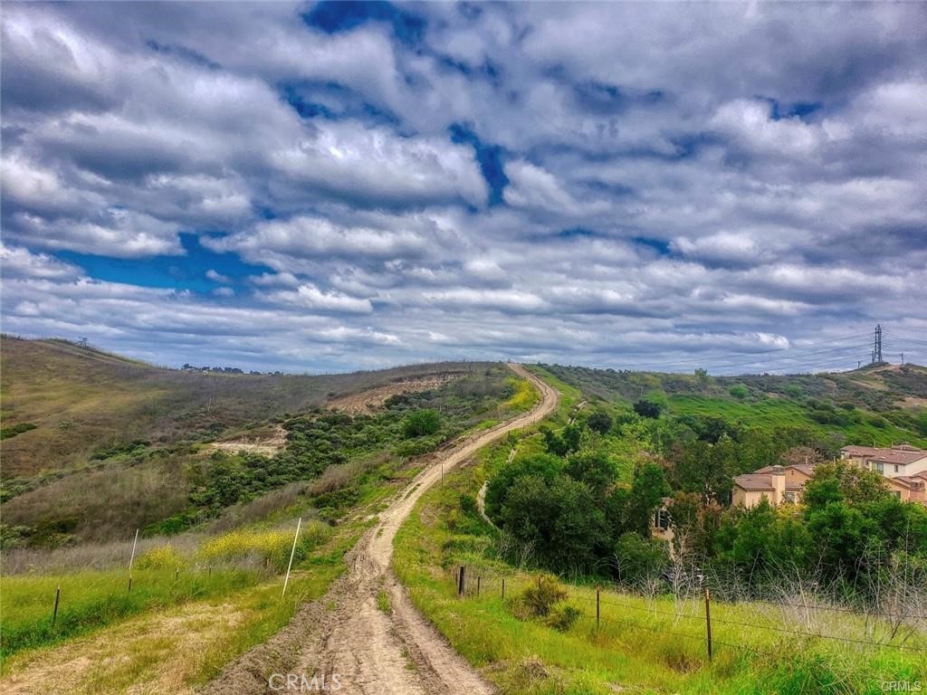10 Jenny Lane Ladera Ranch, CA 92694 - Photo 63 of 64 Hiking and biking trails