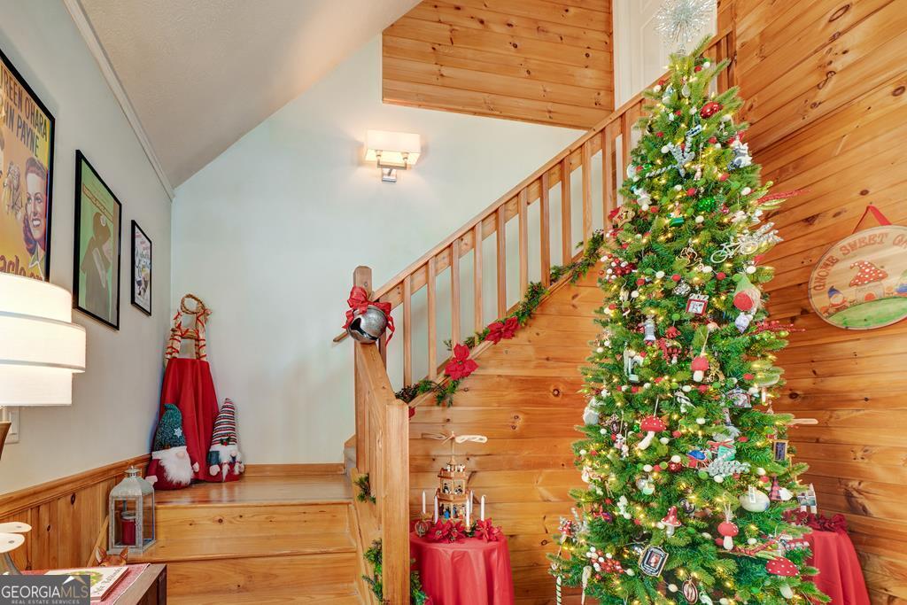 154 Rhapsody Circle Ellijay, GA 30540 - Photo 10 of 64 a view of entryway with wooden floor