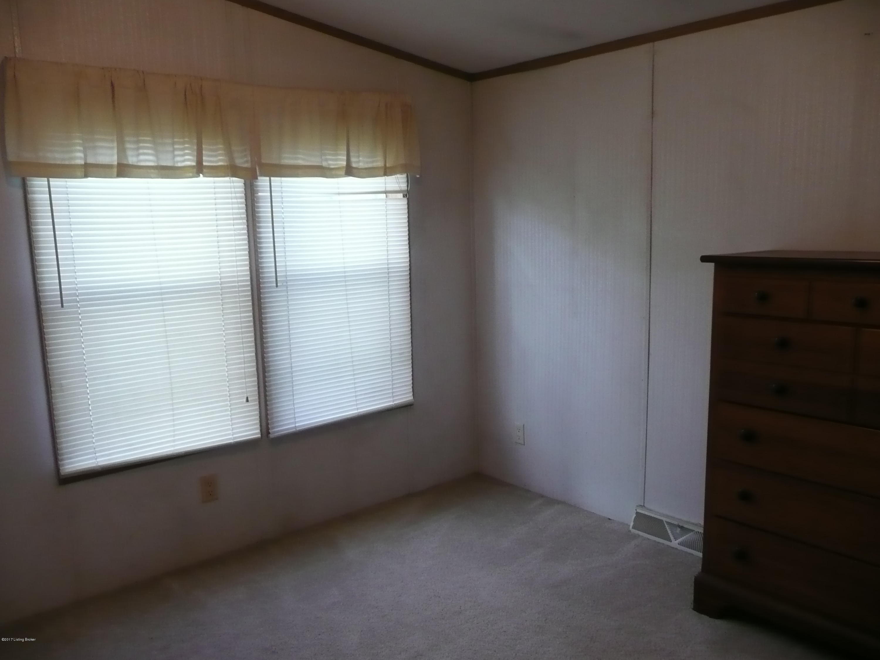 2891 Yoder Tipton Road Taylorsville, KY 40071 - Photo 20 of 29 P1050390 - Copy