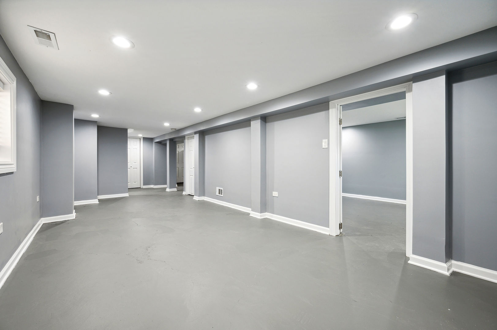 4630 West Montana Street Chicago, IL 60639 - Photo 26 of 38 an empty room with closet and windows