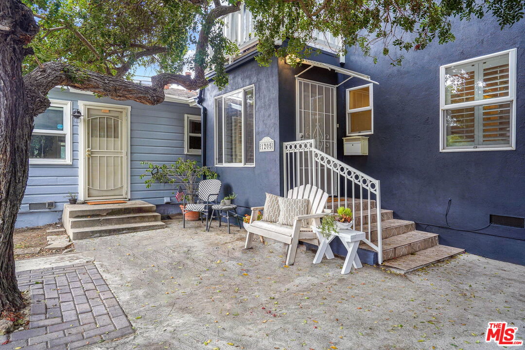 1205 Appleton Way Venice, CA 90291 - Photo 14 of 38