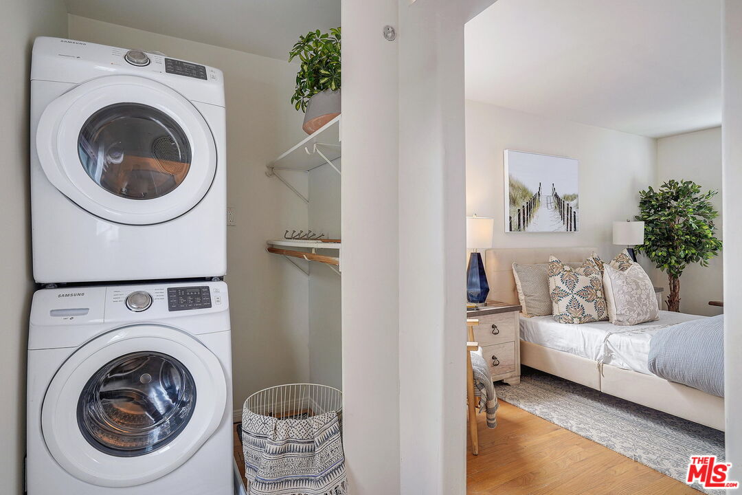 1205 Appleton Way Venice, CA 90291 - Photo 28 of 38