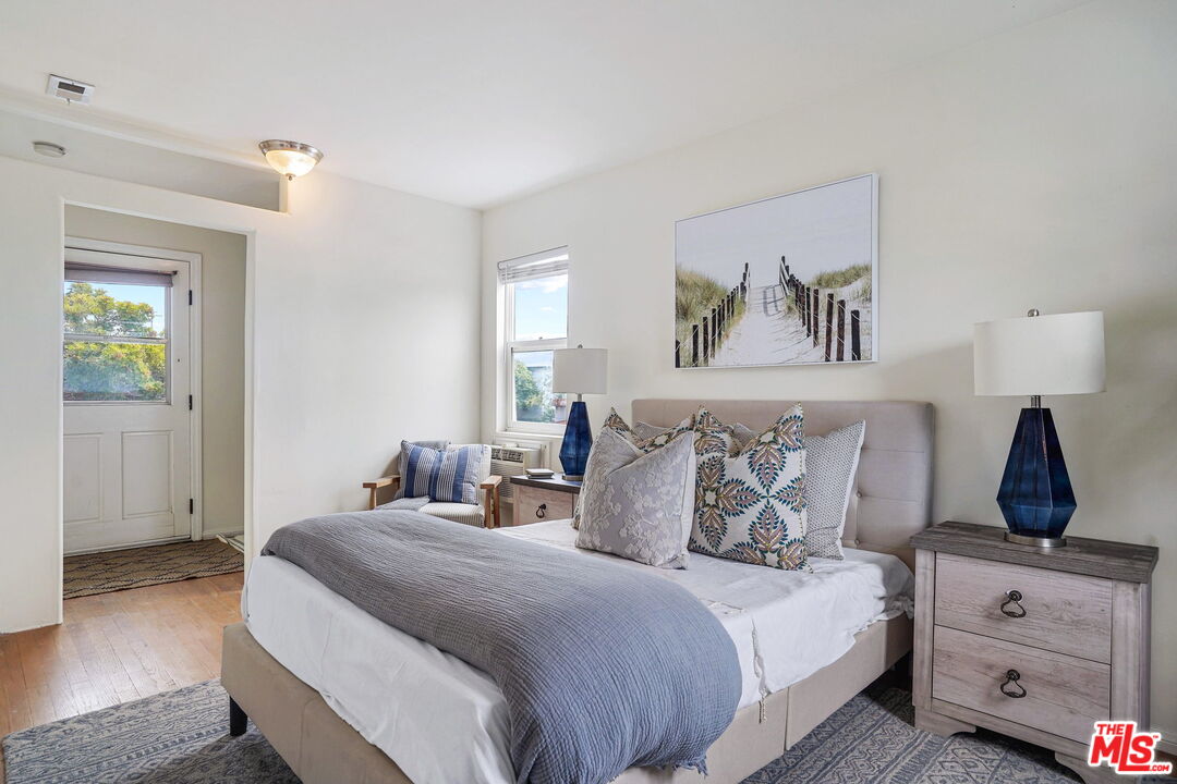 1205 Appleton Way Venice, CA 90291 - Photo 31 of 38