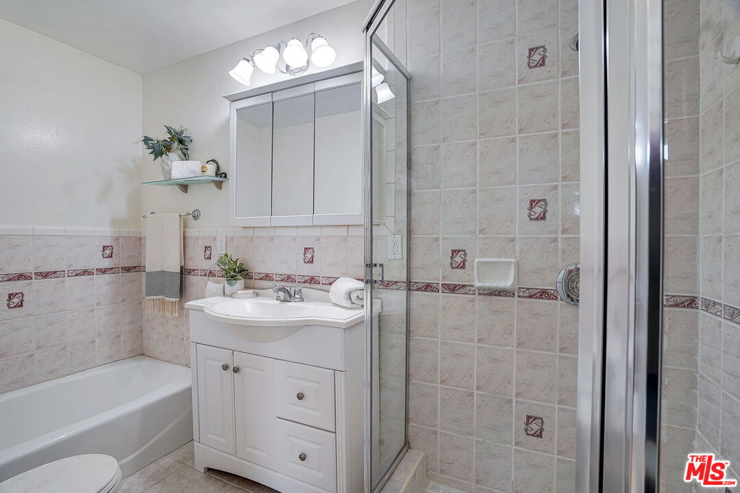 1205 Appleton Way Venice, CA 90291 - Photo 33 of 38