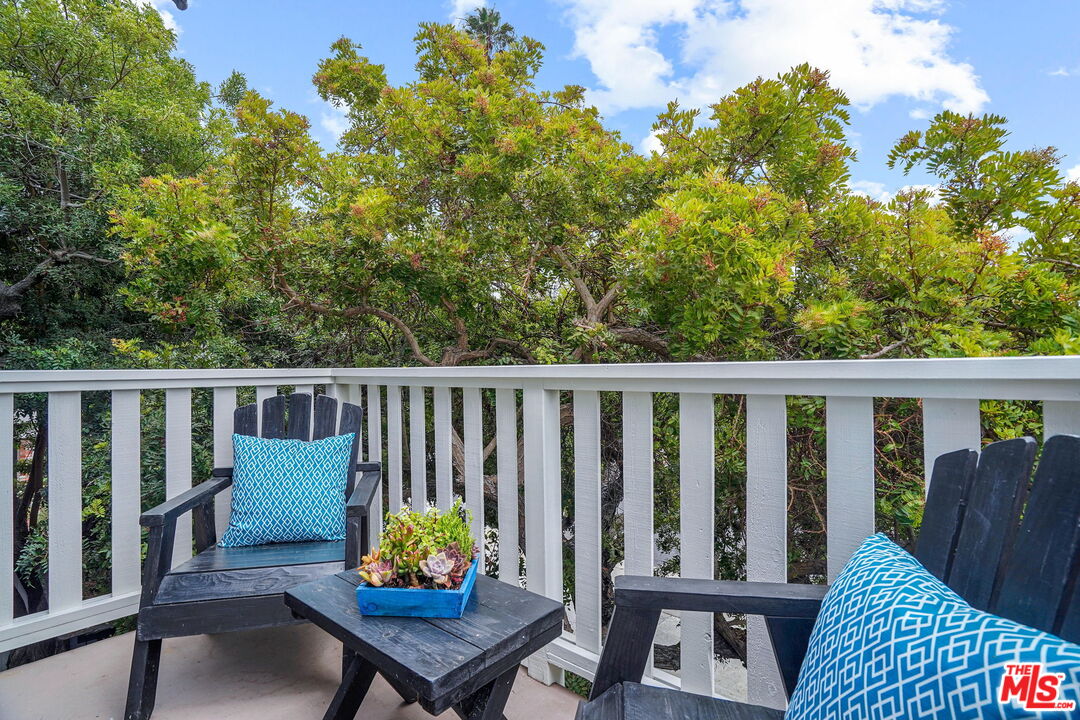 1205 Appleton Way Venice, CA 90291 - Photo 35 of 38