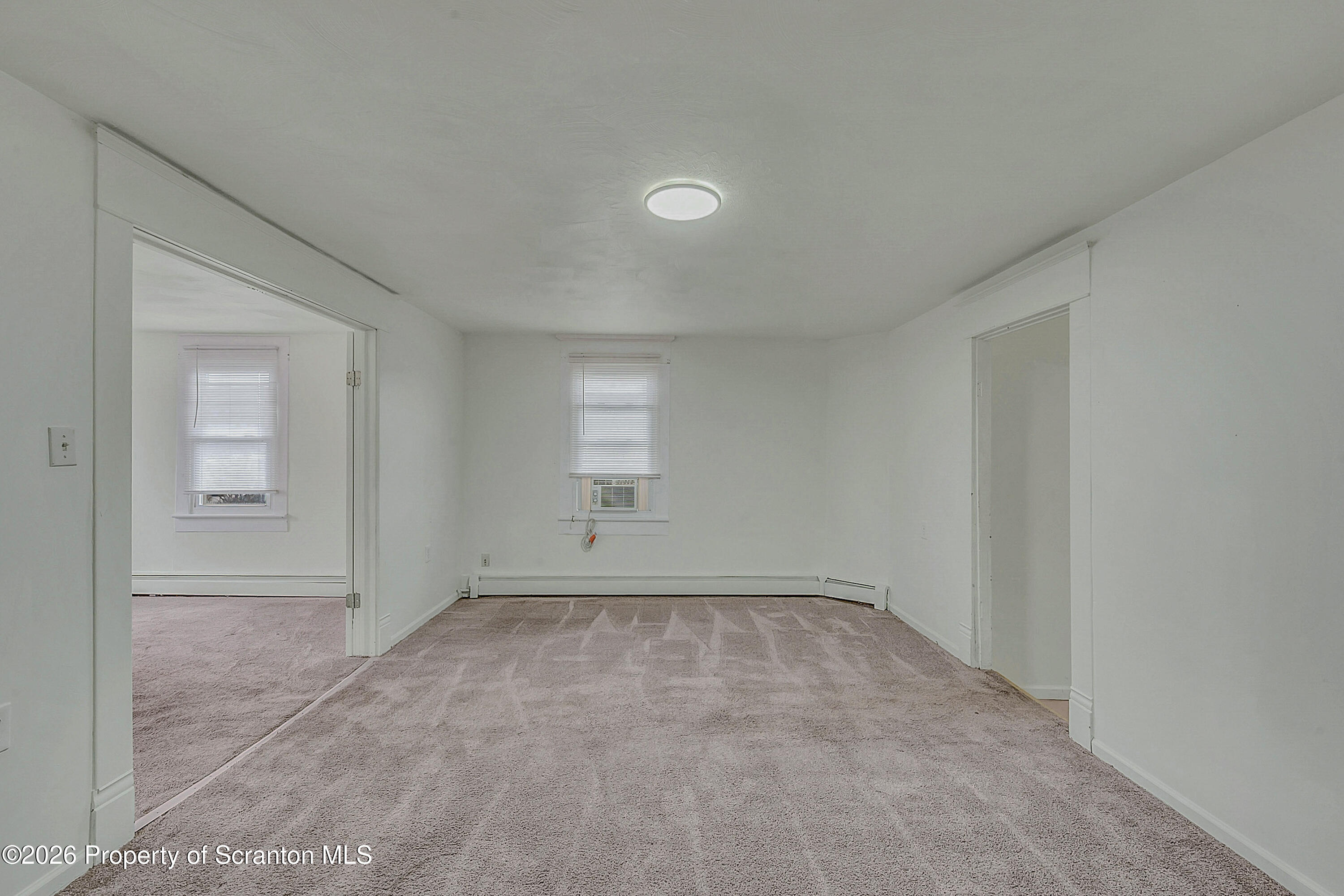 1135 Lloyd Street Scranton, PA 18508 - Photo 9 of 32 Lloyd -23