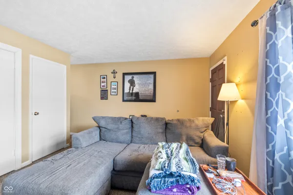 $199,900 | 3605 Redwood Drive, Indianapolis, IN 46227