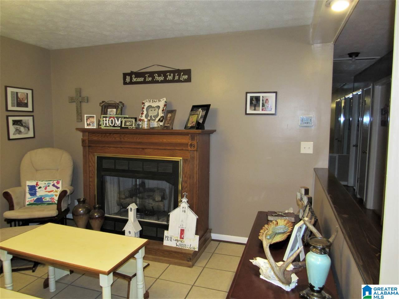 4121 Springhill Drive Anniston, AL 36201 - Photo 10 of 22