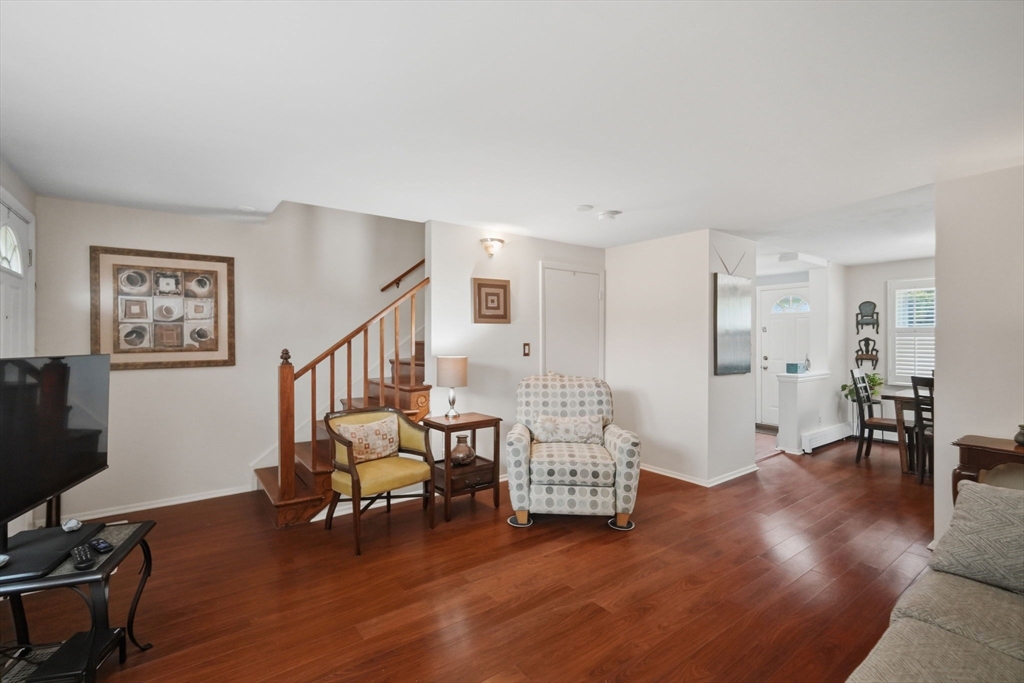 103 Manor Court, Unit 103 Springfield, MA 01118 - Photo 14 of 24
