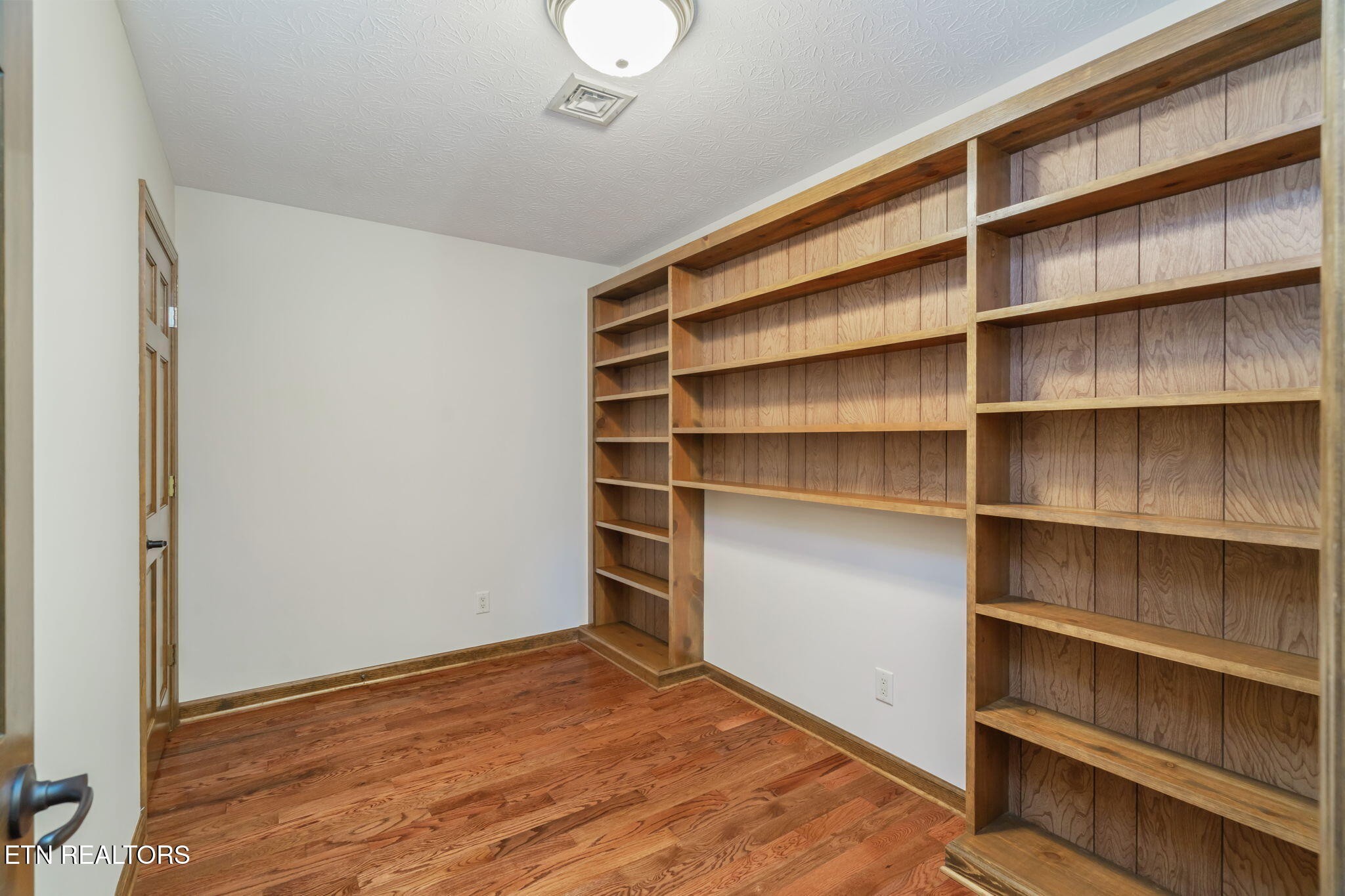 7317 Chartwell Road Knoxville, TN 37931 - Photo 36 of 56 Gallery Image 36