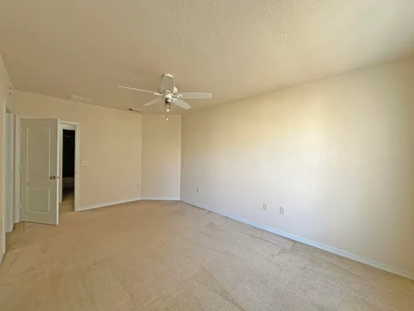 $225,000 | 154 Southwest Peacock Boulevard, Unit 28205, Port St. Lucie, FL 34986
