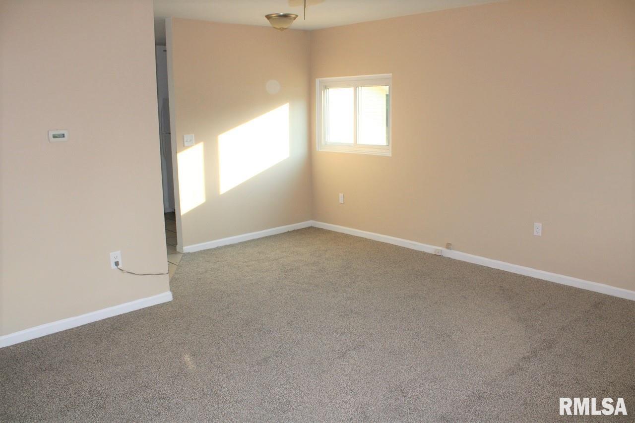 200 Radisson Road Marquette Heights, IL 61554 - Photo 6 of 32 Gallery Image 6