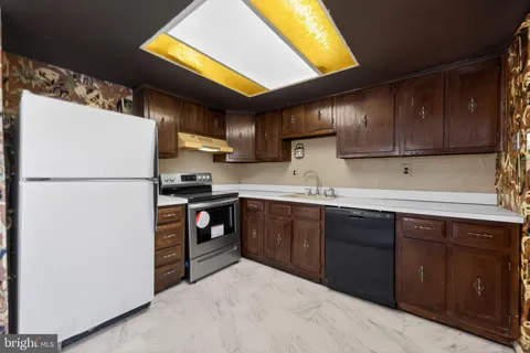 $199,900 | 710 East Elm Avenue, Lindenwold, NJ 08021