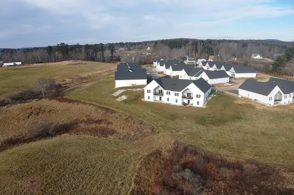 $660,000 | 13 Brook Circle, Northwood, NH 03261