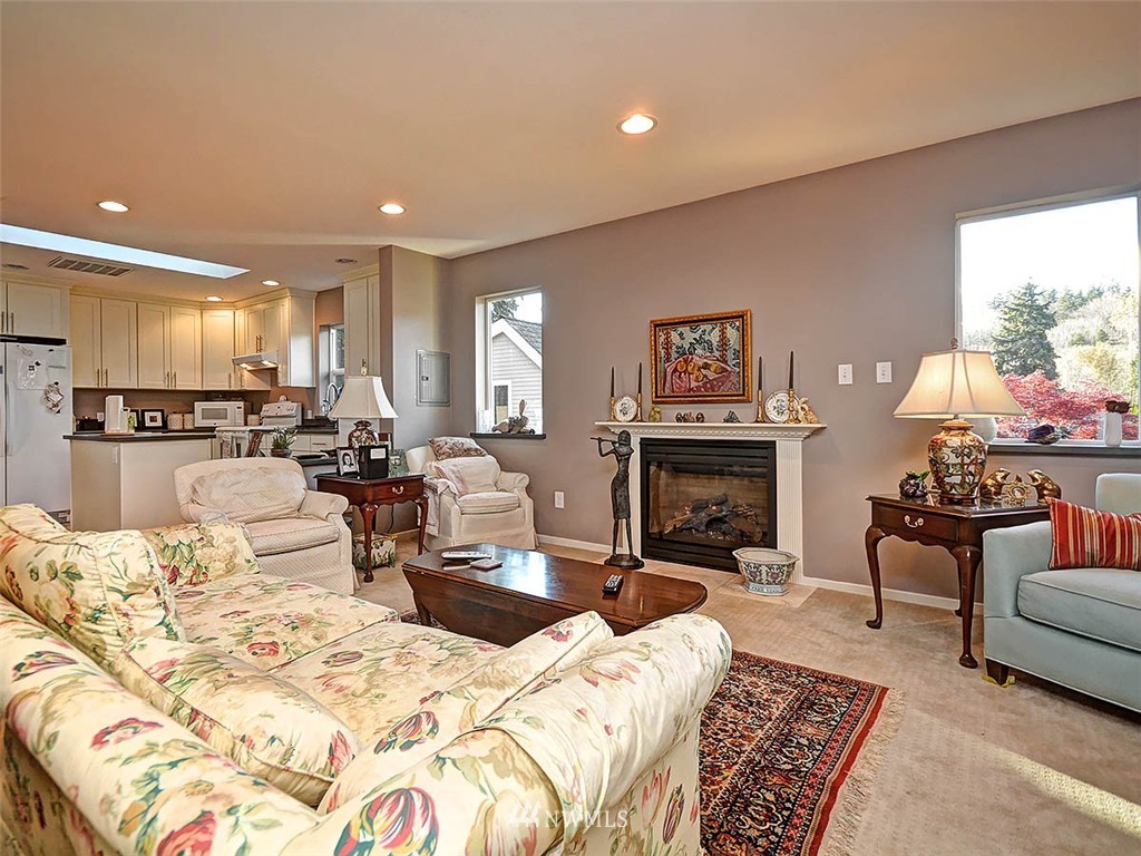 11149 Northeast 160th Place Bothell, WA 98011 - Photo 21 of 24 Gallery Image 21