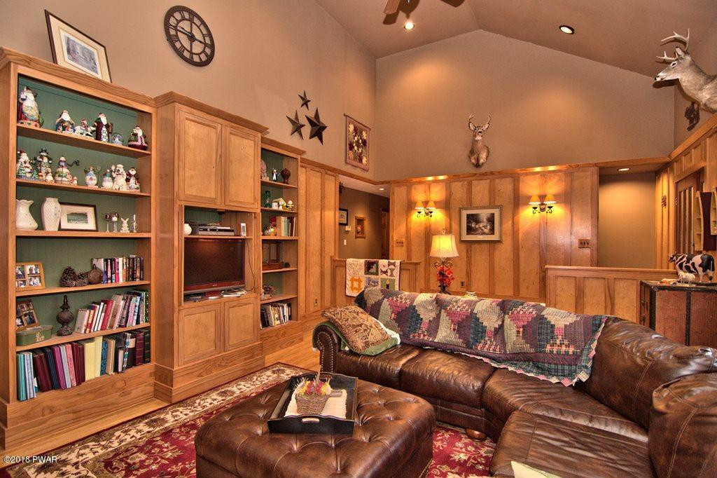 422 Boneridge Road Hawley, PA 18428 - Photo 33 of 69