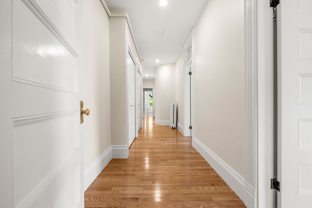 16 Loring Avenue, Unit 2 Salem, MA 01970 - Photo 5 of 25