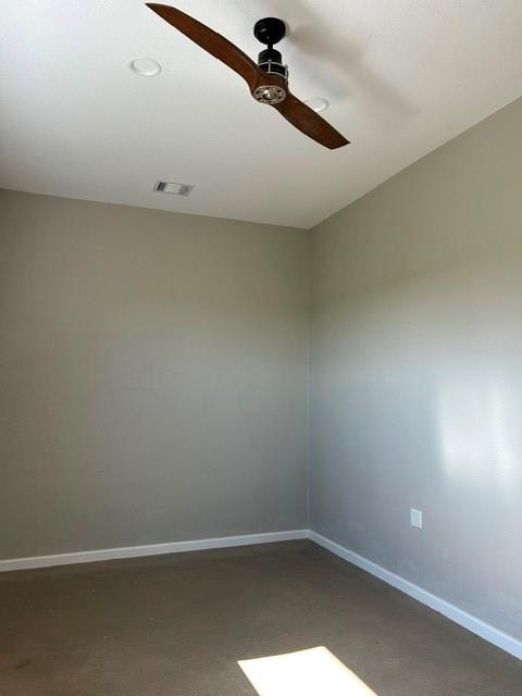 677 McVoid Road Springtown, TX 76082 - Photo 11 of 14