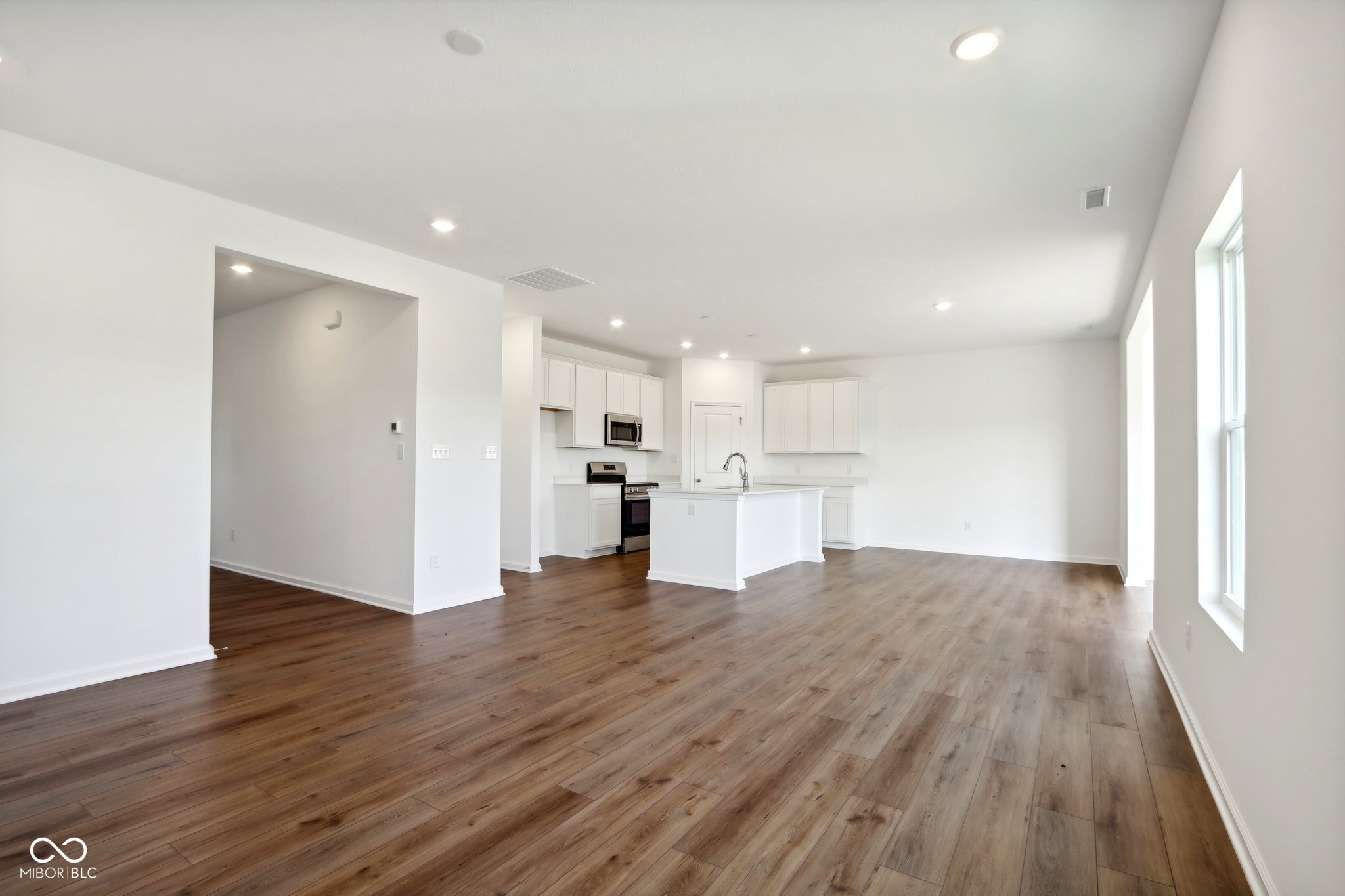 8362 Juniper Lane Pendleton, IN 46064 - Photo 4 of 31