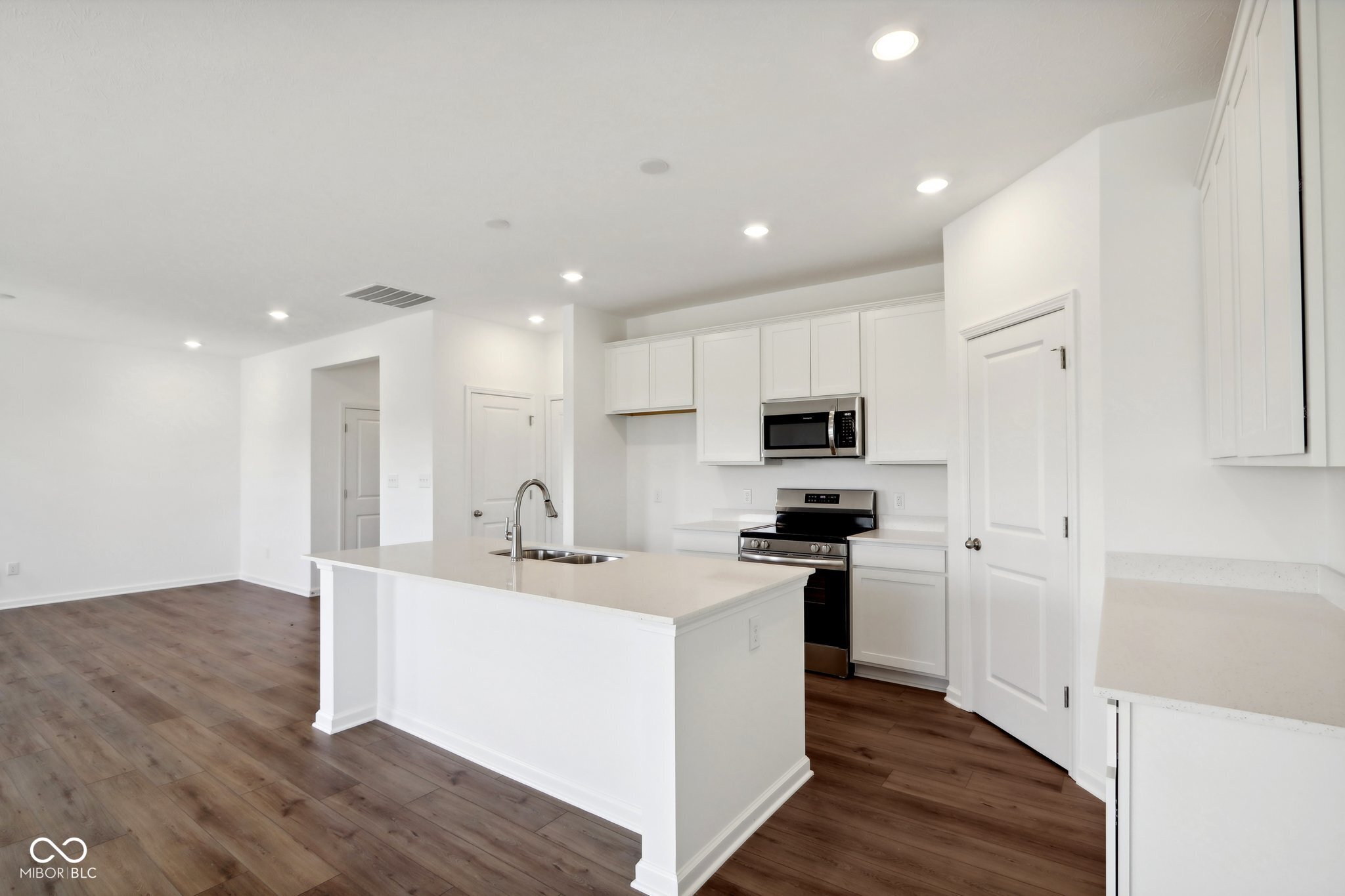 8362 Juniper Lane Pendleton, IN 46064 - Photo 6 of 31