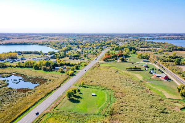 $282,900 | 2016 Apple Lane, Montrose, MN 55363