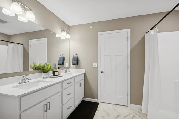 $282,900 | 2016 Apple Lane, Montrose, MN 55363