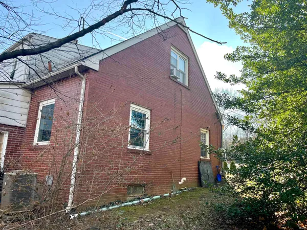 $199,900 | 507 North Geiger Street, Huntingburg, IN 47542