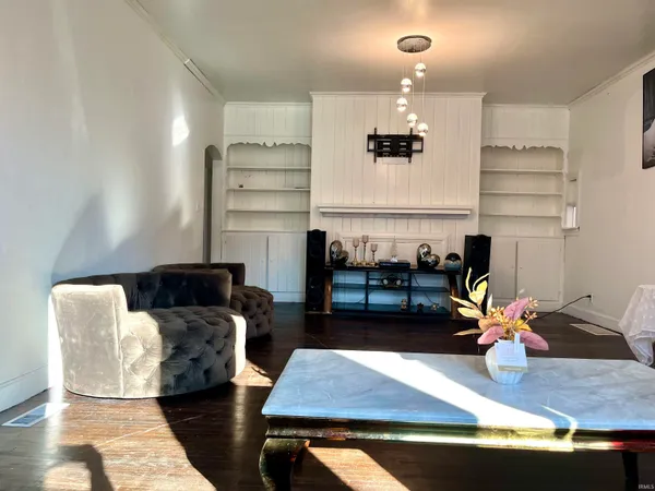 $199,900 | 507 North Geiger Street, Huntingburg, IN 47542