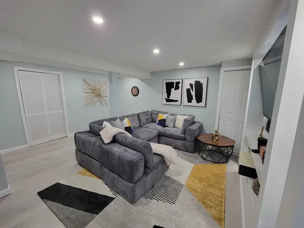 $3,600 | 5 Collela Drive, Franklin, MA 02038