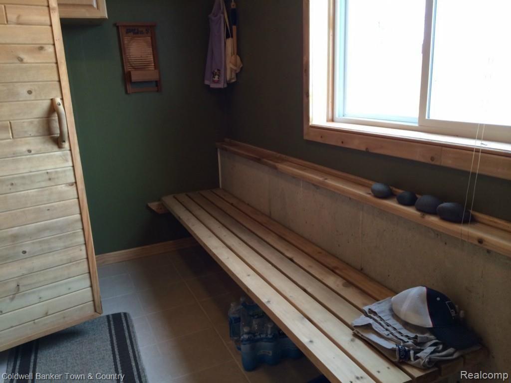 2832 Fisher Road Howell, MI 48855 - Photo 34 of 37 Sauna changing room
