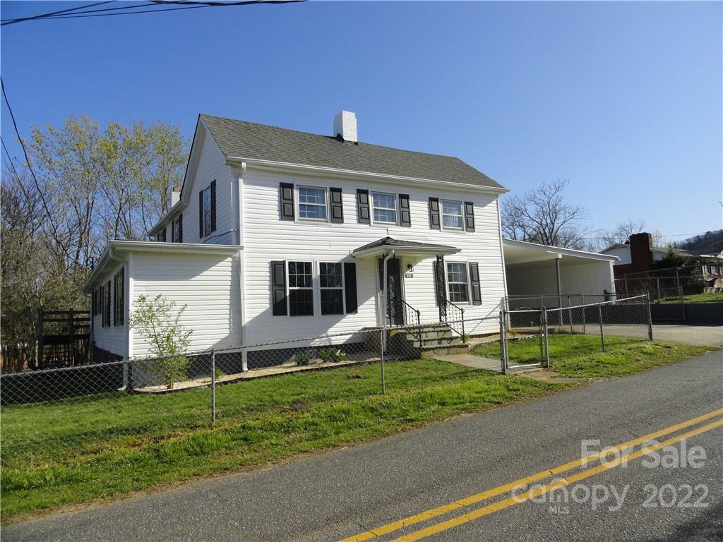 320 Morehead Road Marion, NC 28752 - Photo 1 of 36 Gallery Image 1