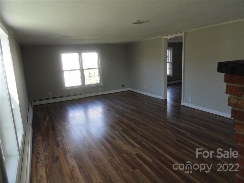 320 Morehead Road Marion, NC 28752 - Photo 22 of 36 Gallery Image 22
