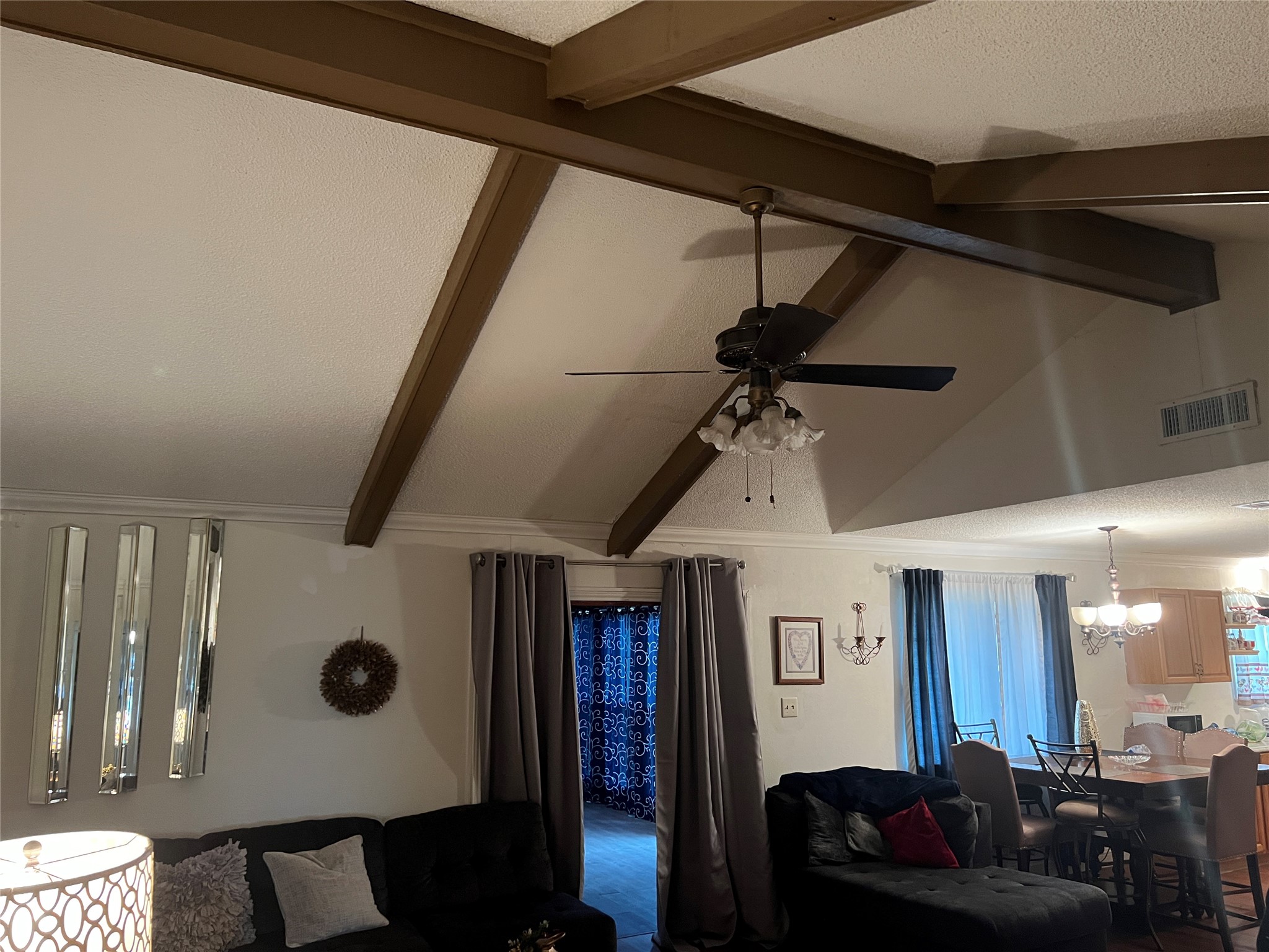 500 West 15th Street Port Arthur, TX 77640 - Photo 4 of 17 a living room with furniture