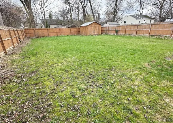 $150,000 | 411 Boston Road, Salina, NY 13211