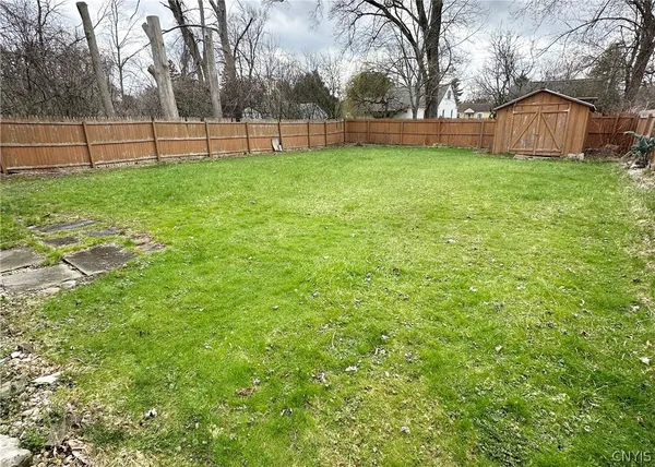 $150,000 | 411 Boston Road, Salina, NY 13211