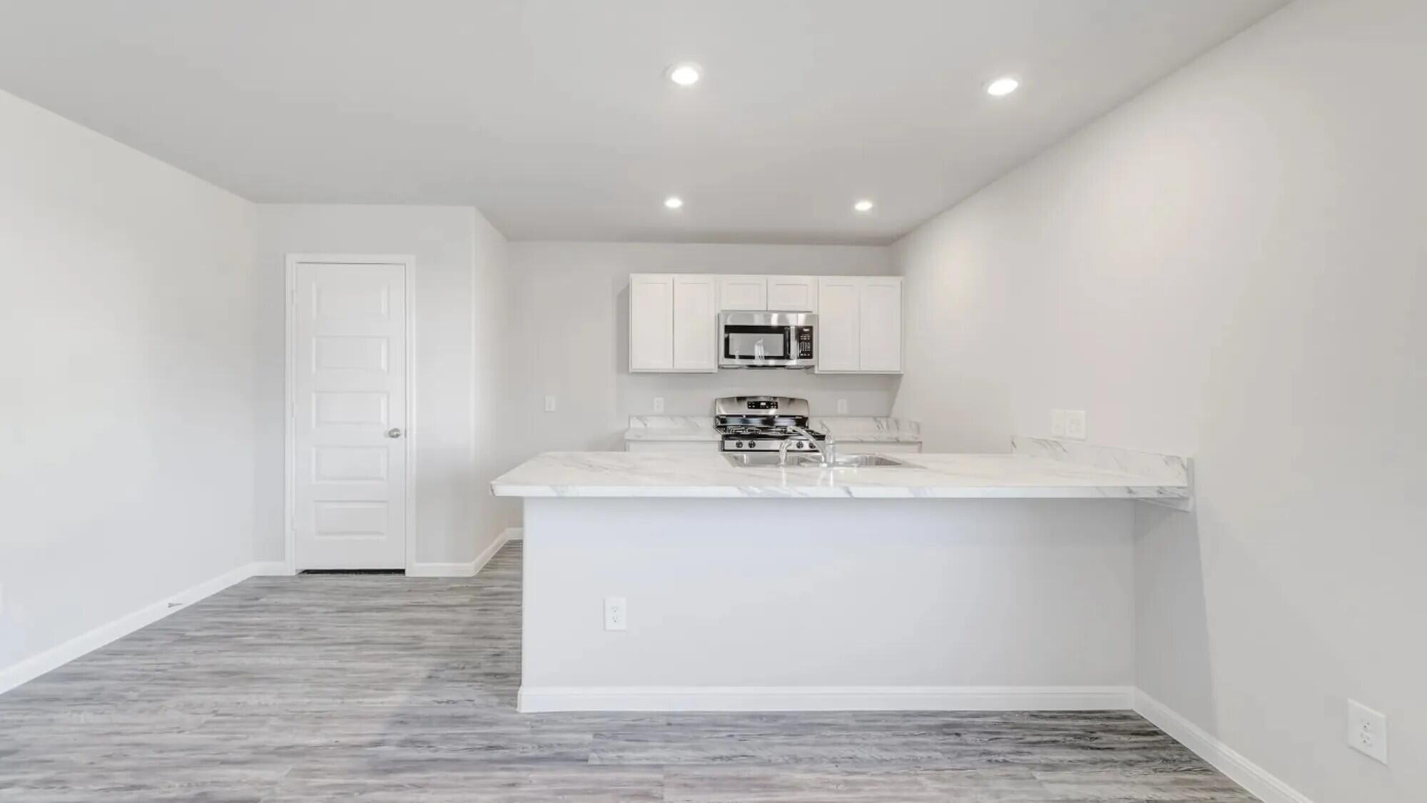 648 Downstream Court Aiken, SC 29801 - Photo 2 of 8