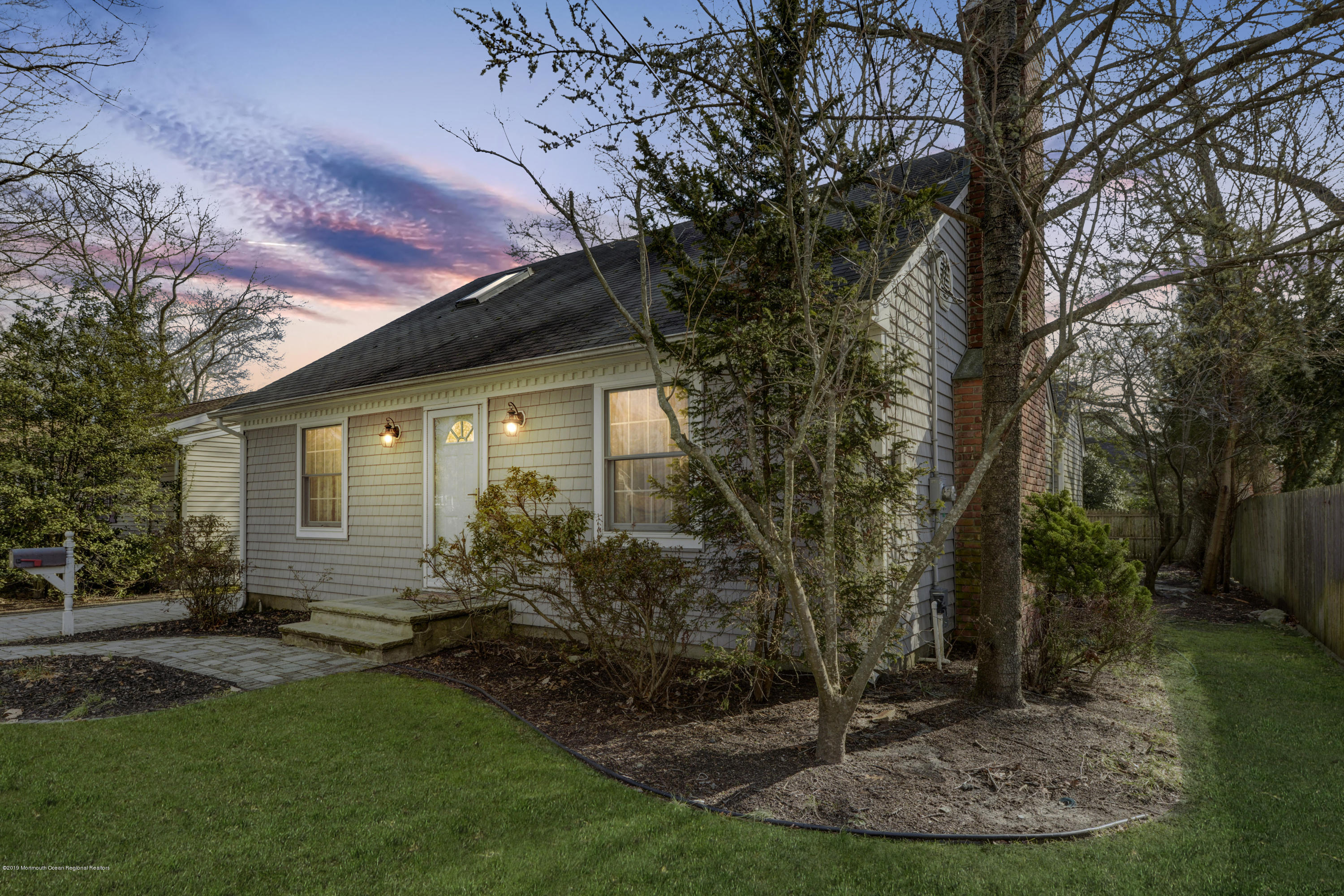 629 Thoroughfare Road Brick, NJ 08724 - Photo 1 of 21 thoroughfare dusk