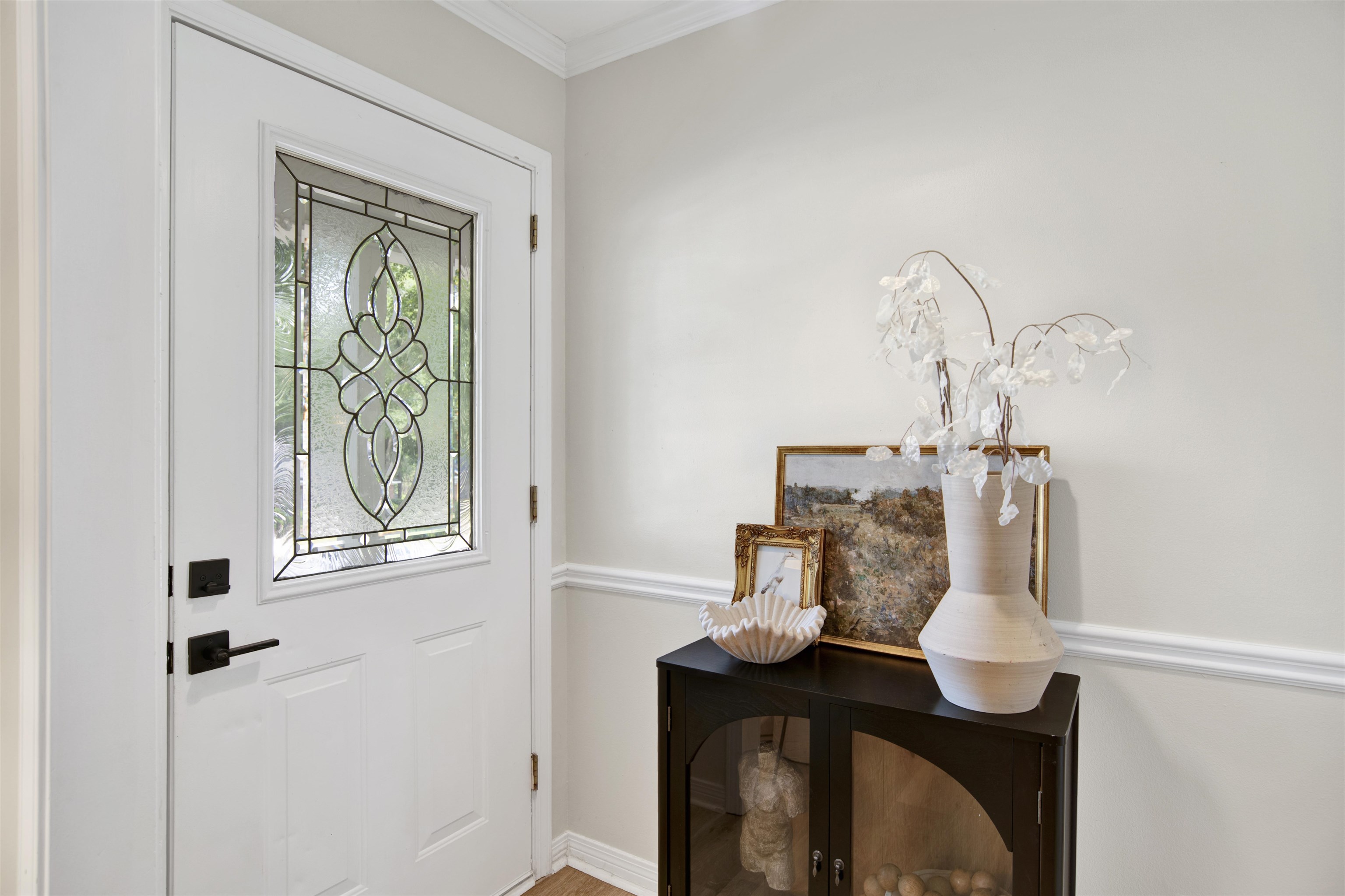 142 Richmond Road Daphne, AL 36526 - Photo 6 of 27 Entrance Foyer
