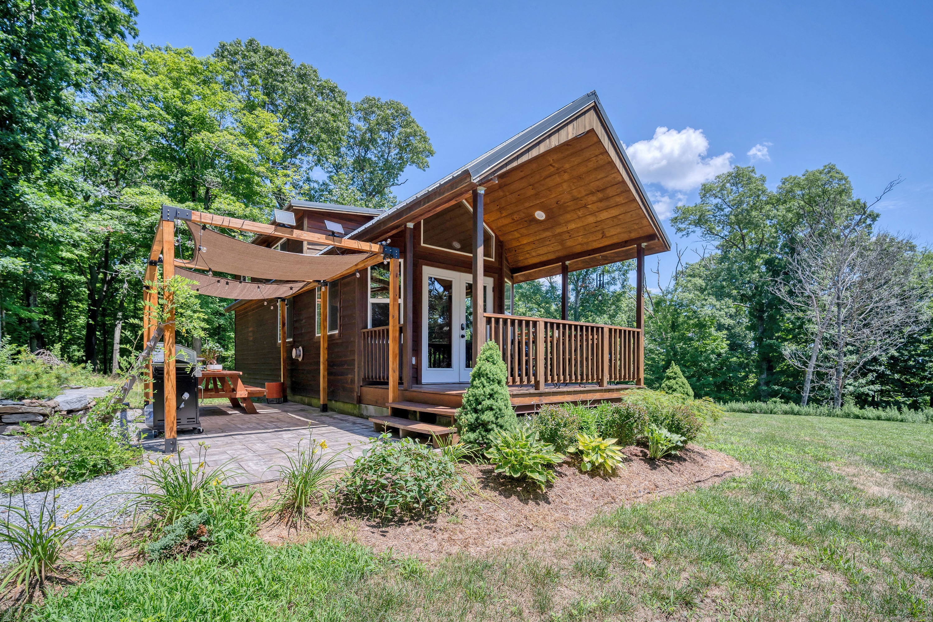 96 Goose Hill Road Chester, CT 06412 - Photo 1 of 1