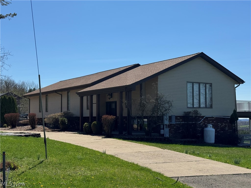 52250 Sidon Road Dillonvale, OH 43917 - Photo 2 of 50