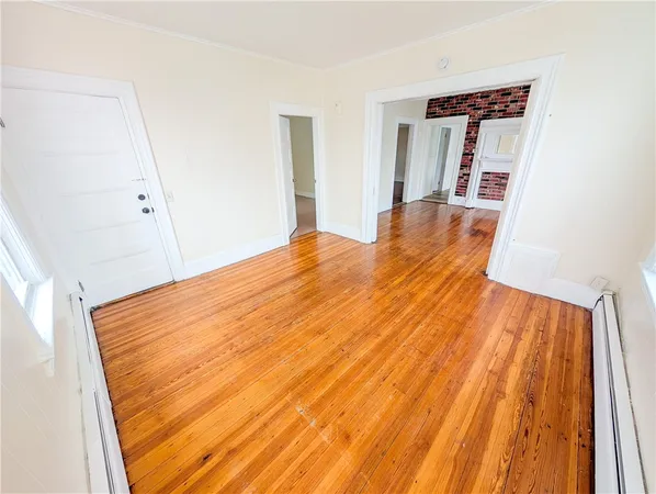 $2,000 | 53 Bancroft Street, Unit 2, Providence, RI 02909