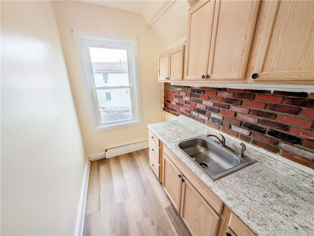 53 Bancroft Street, Unit 2 Providence, RI 02909 - Photo 9 of 11