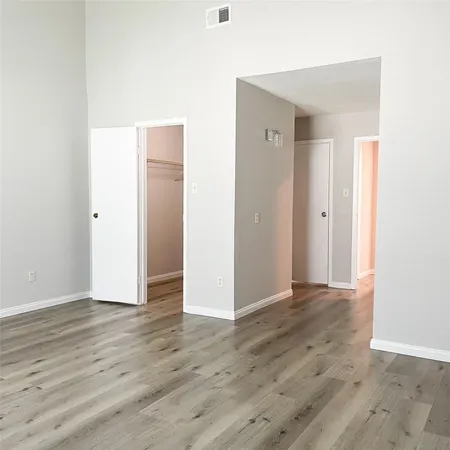 $1,250 | 8718 Victorian Village Drive, Unit 8718, Houston, TX 77071